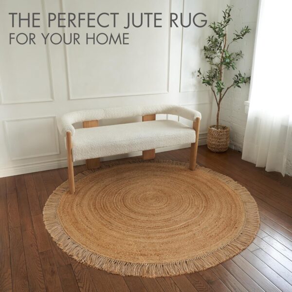 Beautiful Round Jute Area Rug for Your Home - This Natural 5x5 ft Hand Woven Rug Fits Perfectly Into Your Entry Area, Kitchen Or Living Room - Modern Braided Circle Mat Enhances Any Boho Decor